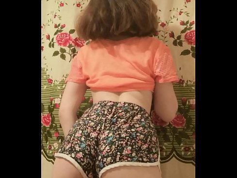 ❤️ Sexy ung babe tar av seg shortsen på kamera ❤ Sexvideo ved no.xxxtun.ru ❌️