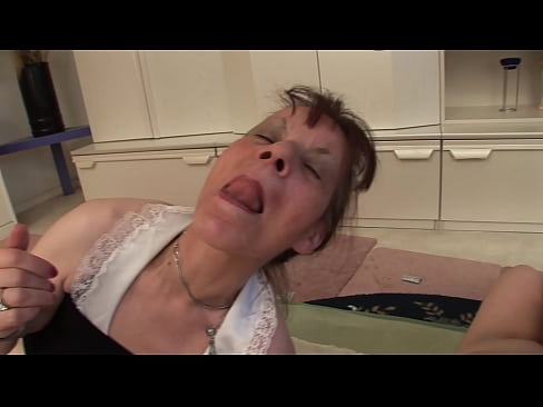❤️ To bestemødre og en bestefar har en trekant ❤ Sexvideo ved no.xxxtun.ru ❌️