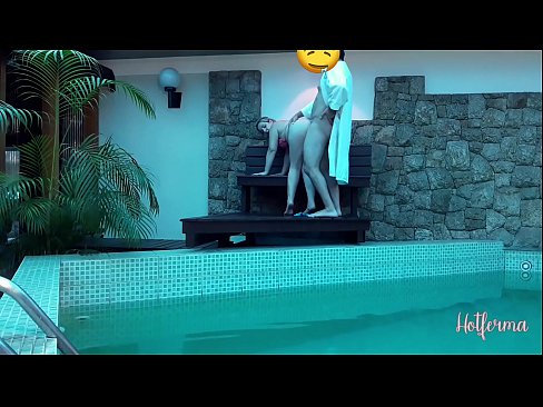 ❤️ Sjef inviterer hushjelp til bassenget, men kunne ikke motstå en varm ❤ Sexvideo ved no.xxxtun.ru ❌️