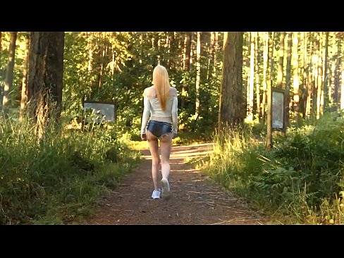 ❤️ Vakker kvinne beveger seg sakte, ikke nakenvideo ❤ Sexvideo ved no.xxxtun.ru ❌️